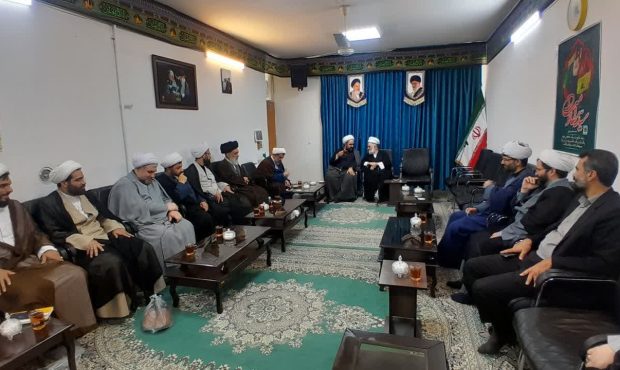 دیدار حجتالاسلام والمسلمین حاج آقا ابراهیمی فر مدیر محترم کل حوزه های استان گلستان و اساتید محترم شرق استان با آیت الله خراسانی دیدار حجتالاسلام والمسلمین حاج آقا ابراهیمی فر مدیر محترم کل حوزه های استان گلستان و اساتید محترم شرق استان با آیت الله خراسانی